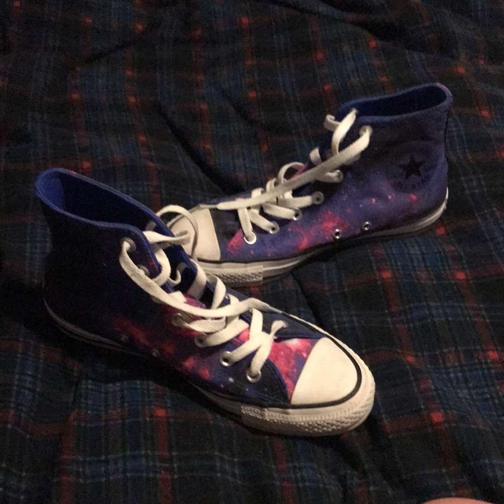 Galaxy print high top converse